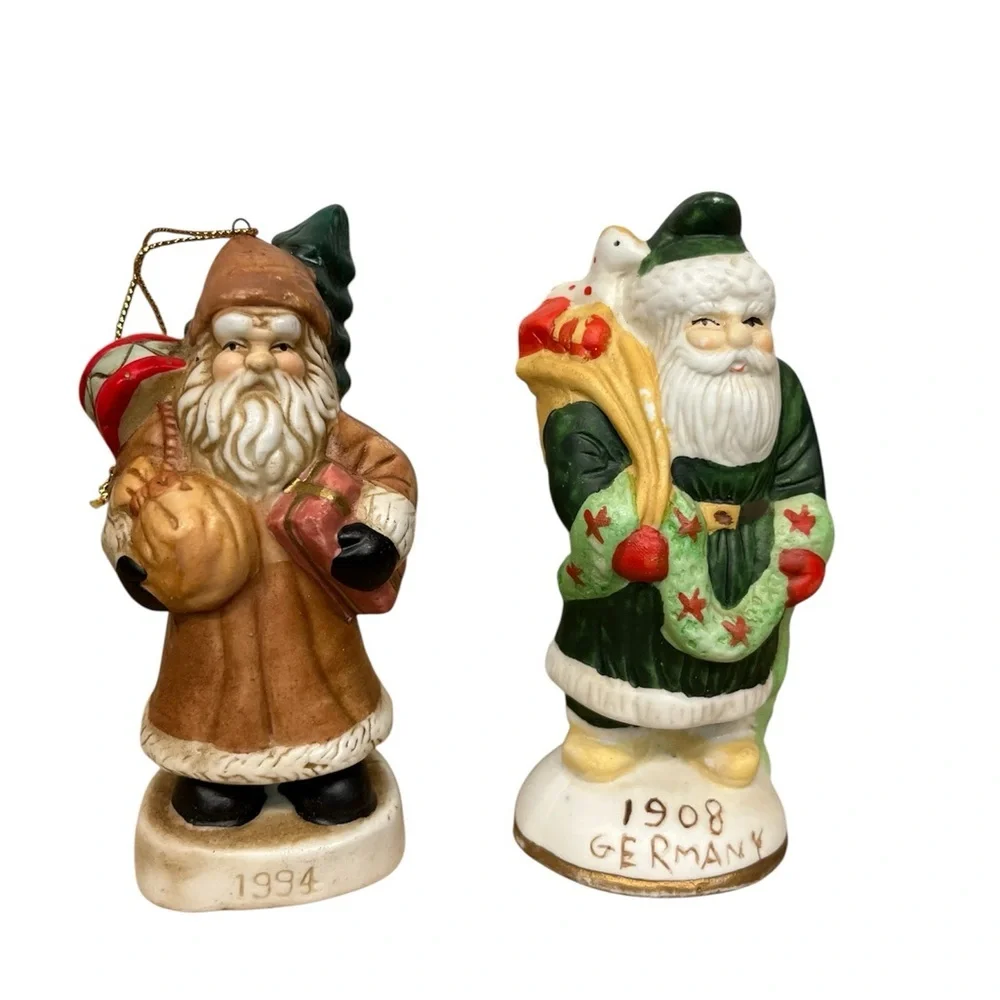 Old World Santa figurines (2)